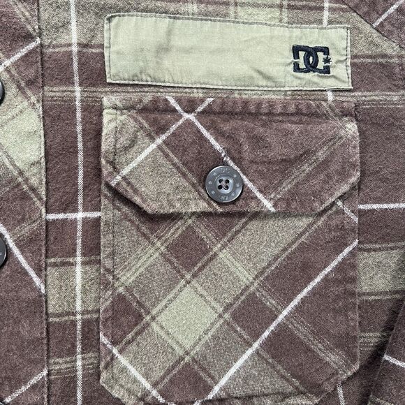 DC Plaid Flannel Shacket Men’s M Brown Green Heavyweight Skate Streetwear Y2K - Picture 3 of 9